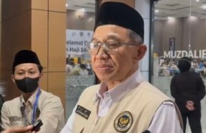 PPIH Surabaya , Air Zam-zam ,Jemaah Haji