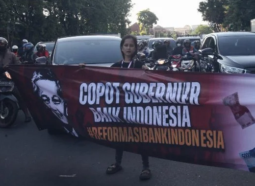 Mahasiswa Surabaya,