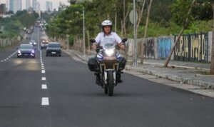 Wali Kota Surabaya, Eri Cahyadi ,Radial Road Lontar ,Kemacetan