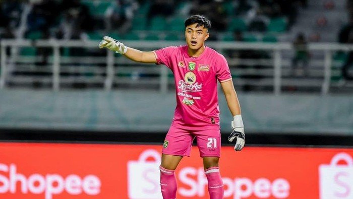 Persebaya Surabaya, Ernando Ari Sutaryadi