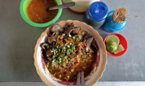 Kuliner Terpopuler Dekat Stasiun Pasar Turi
