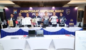 Polda Jatim Bongkar Sindikat Love Scamming Internasional, 3 Tersangka Diamankan