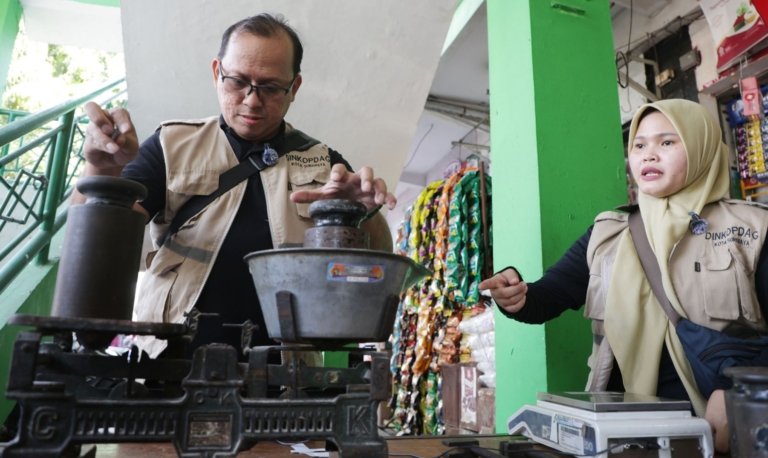 Perlindungan Konsumen, Pemkot Surabaya,