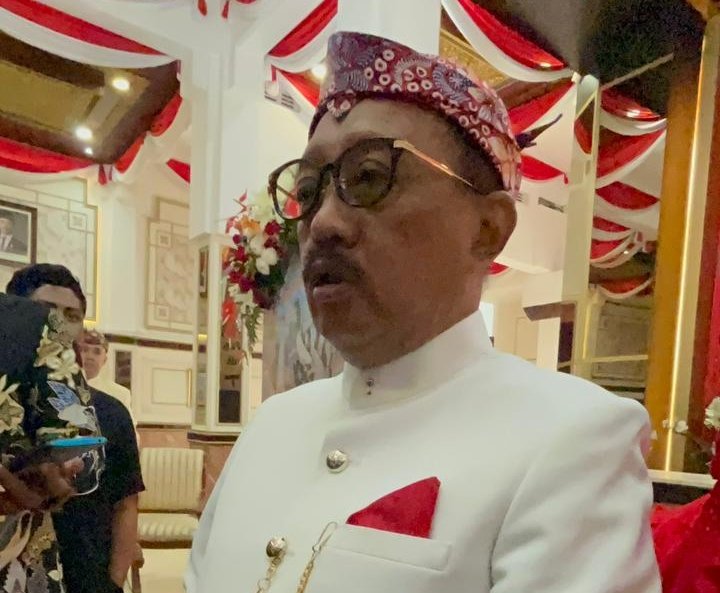 Surabaya , Armuji ,