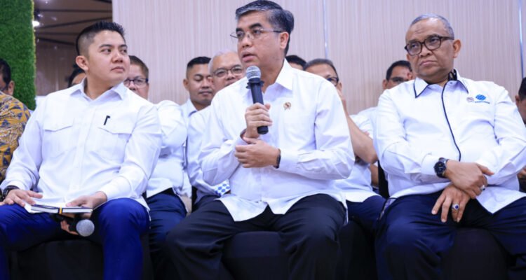 Menaker dan Seskab Resmi Rilis MagangHub Angkatan II dengan Kuota 150 Ribu
