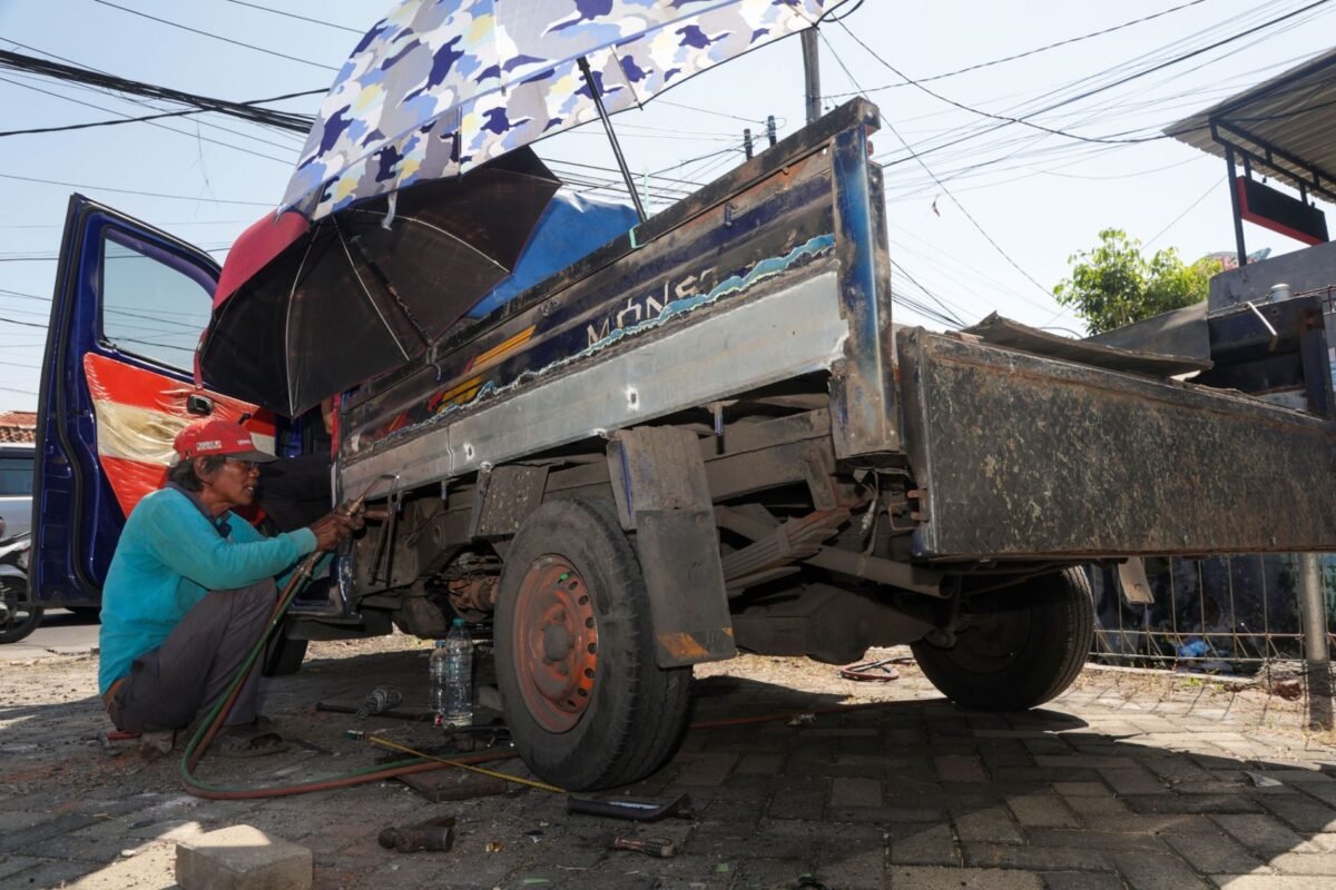 Bengkel Nias Pemkot Surabaya,