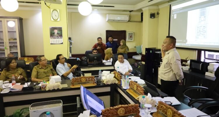 Komisi A DPRD Surabaya
