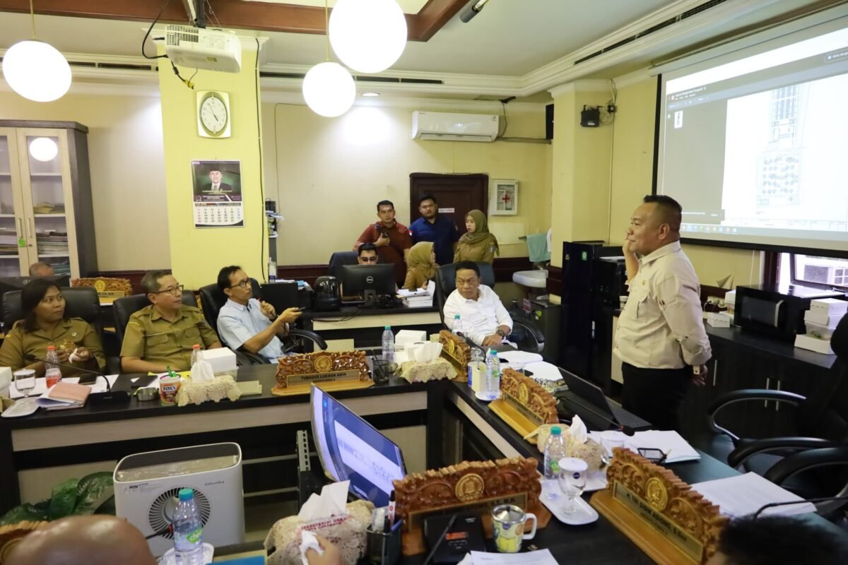 Komisi A DPRD Surabaya