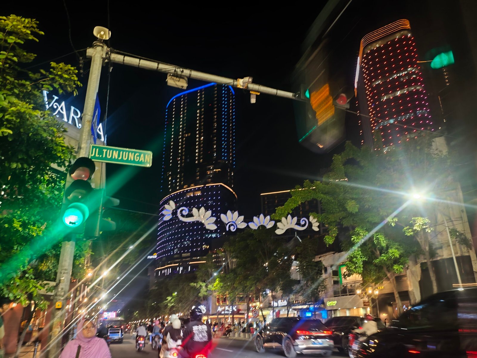 Tempat nongkrong Surabaya