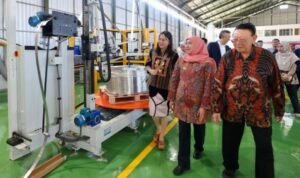 Gubernur Jawa Timur ,Khofifah Indar Parawansa,