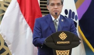 Menaker Yassierli,
