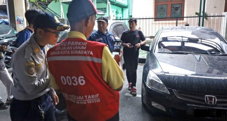 Parkir Non-Tunai Eri Cahyadi