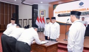 Lantik Pejabat Baru, Menaker