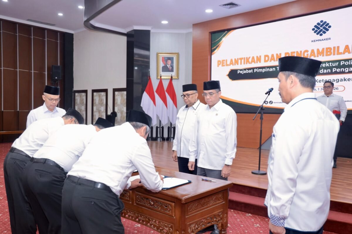 Pejabat Baru, Menaker Lantik Pejabat Baru, Menaker