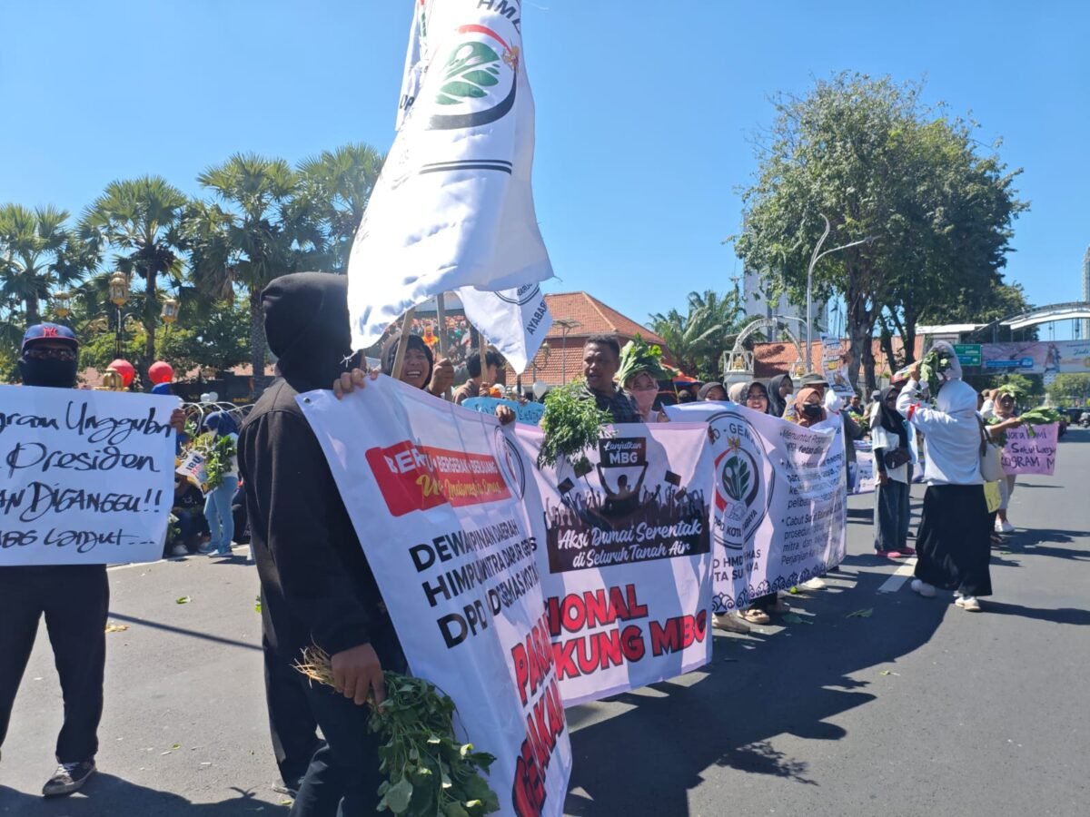 SPPG Surabaya Demo