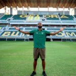 Yuran Fernandes Persebaya Surabaya