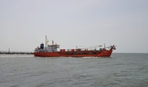 LAUT MERAH LAUT MERAH