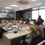 Komisi B DPRD Surabaya