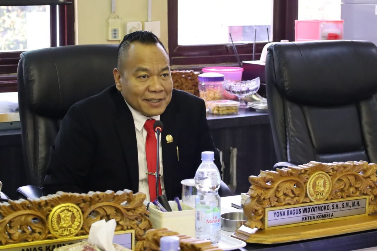 Komisi A DPRD Surabaya