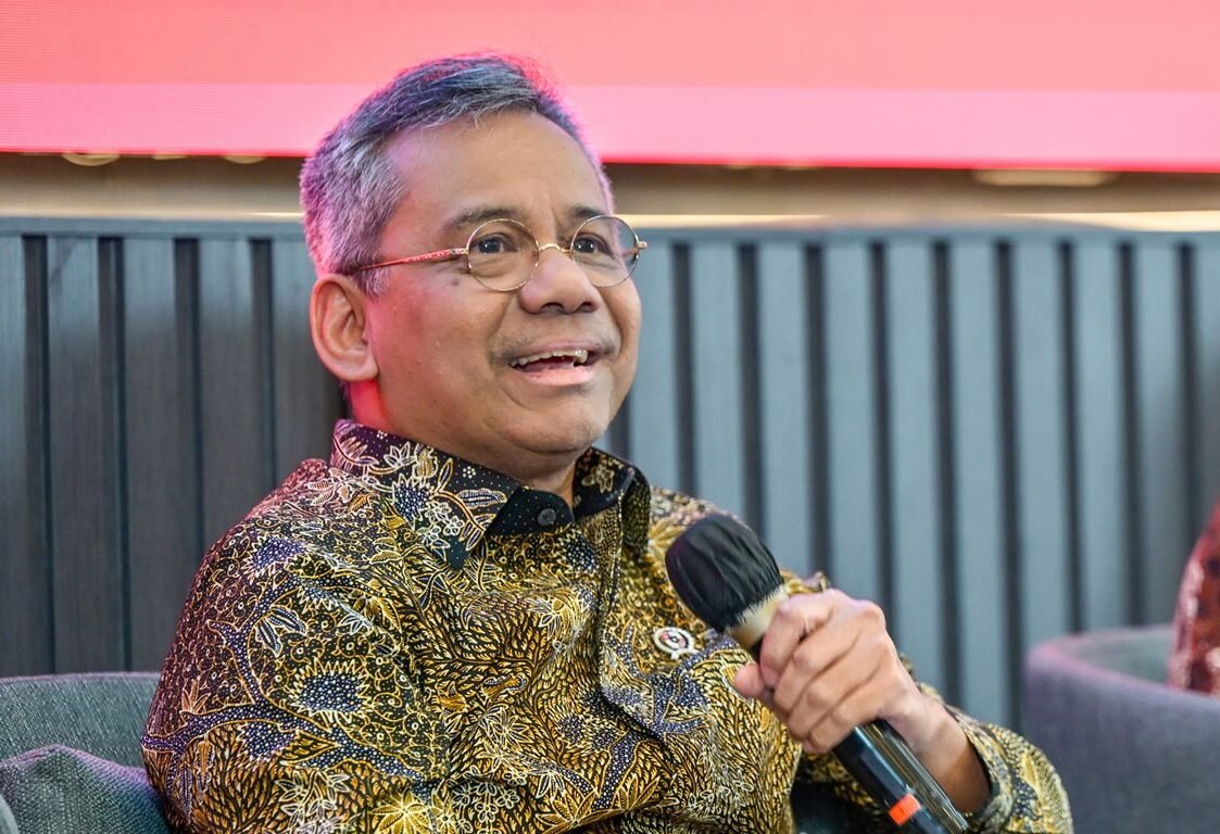 Menteri Keuangan suahasil
