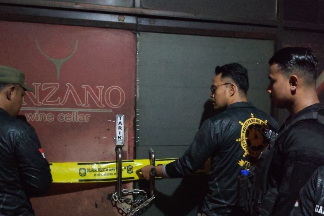 Saatpol pp miras Satpol PP Surabaya