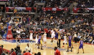 laga sengit lakers vs clippers di intuit dome prediksi kekua
