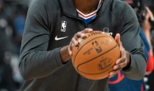 sixers bangkitkan harapan dengan comeback dramatis di indian